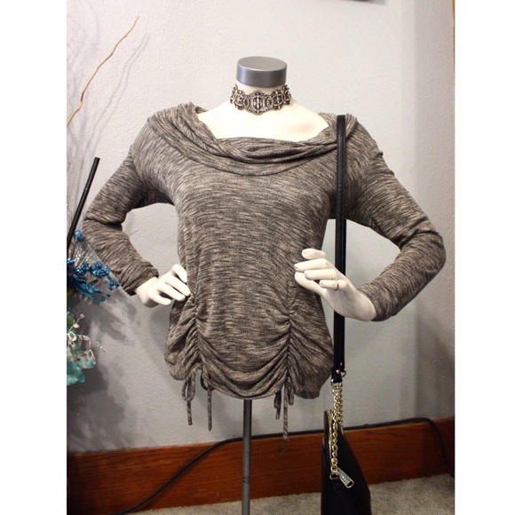 Tunic - Picture 1 of 7